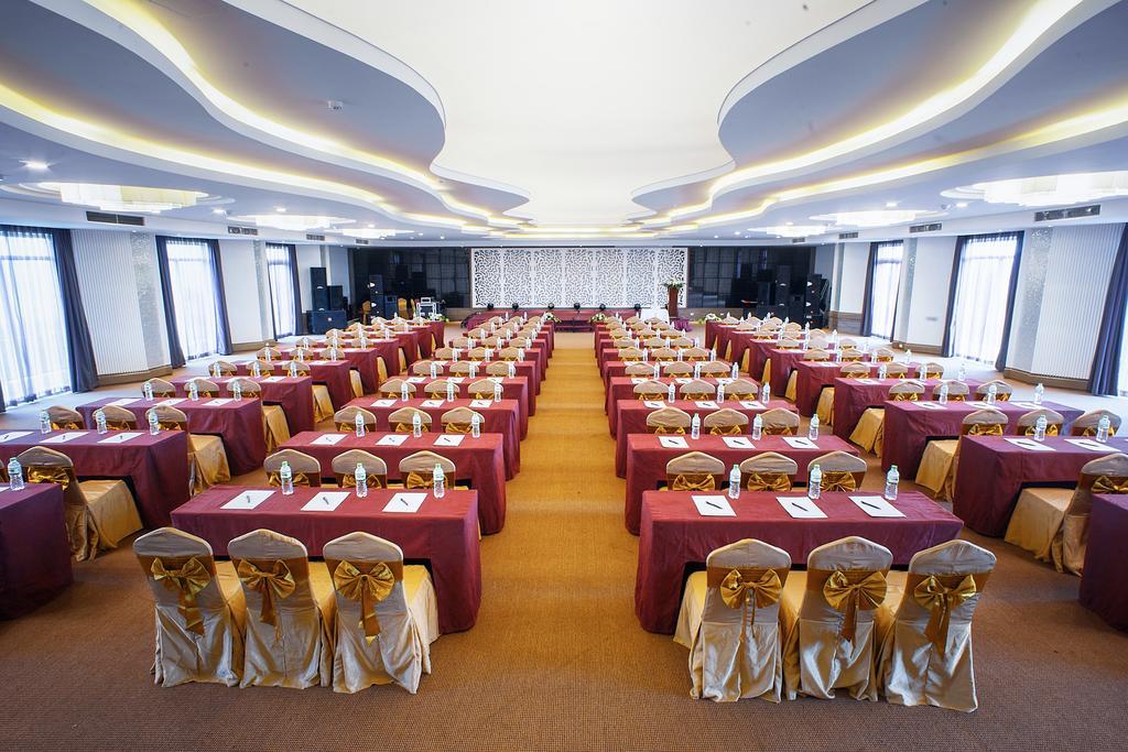 Muong Thanh Holiday Muine Hotel Муи Не Екстериор снимка