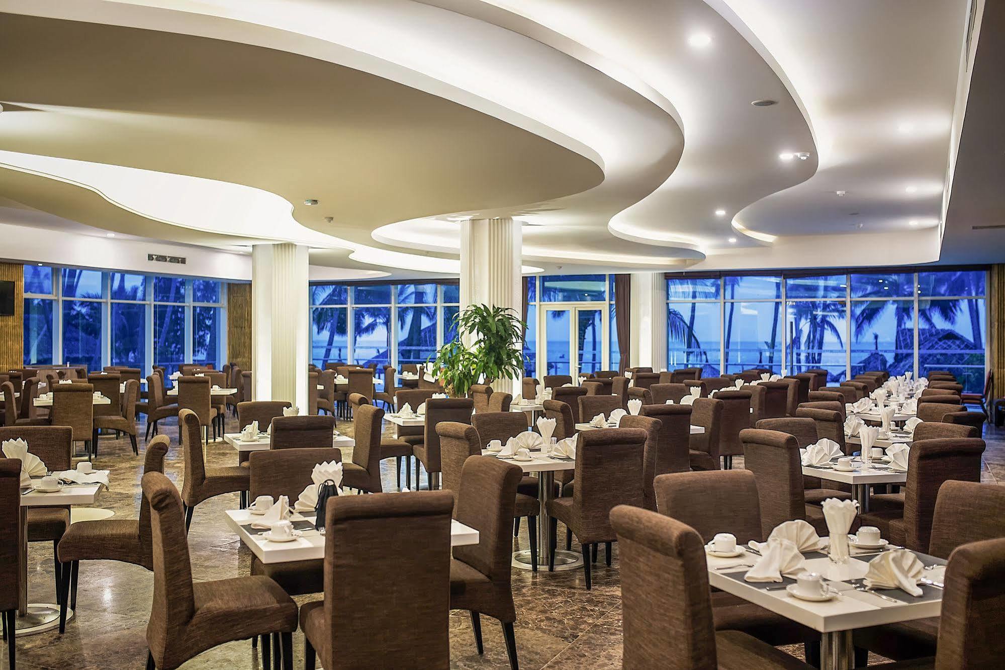 Muong Thanh Holiday Muine Hotel Муи Не Екстериор снимка